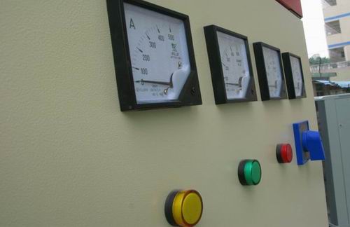 额尔古纳配电盘 额尔古纳配电盘